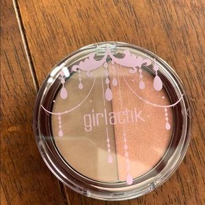 Girlactik Skin Glow Duo